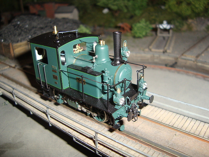 Lokalbahn-Motorlokomotive-ML-2-2-Ptl-2-2-400.jpg