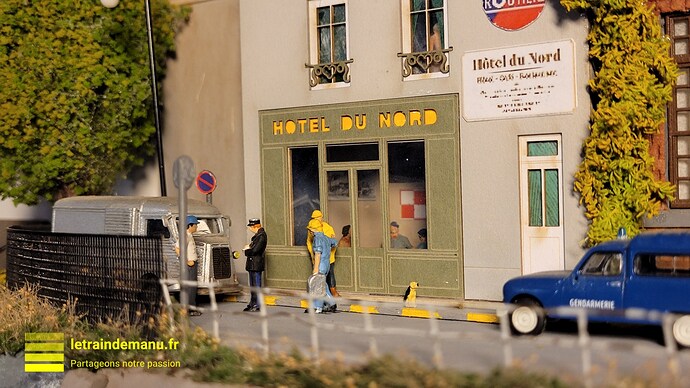 letraindemanu (2886) réseau Ho l'Hôtel du Nord Un client du café verbalisé par la gendarmerie
