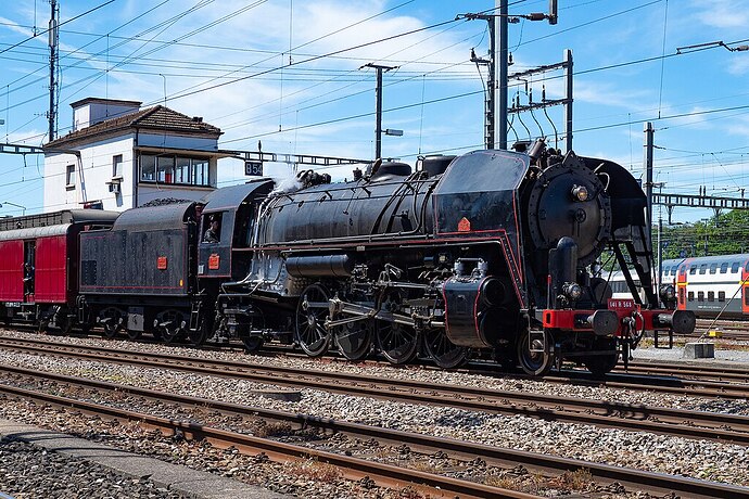 SWISS_Clasic_Train_SNCF_141.R.568__Vallorbe__2019-06-08