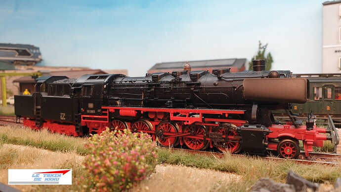 letraindemanu (2130) Locomotive à vapeur marklin 37843 Br 50 tender cabine DB