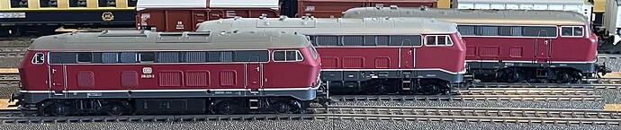 MK37740 V216 14