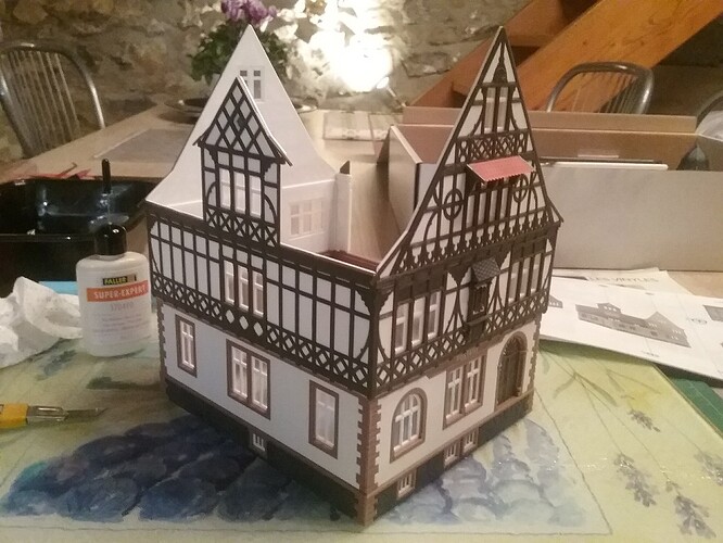 20251021_184743_copy_1024x768