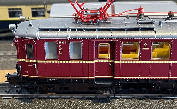 MK39583 ET85 18