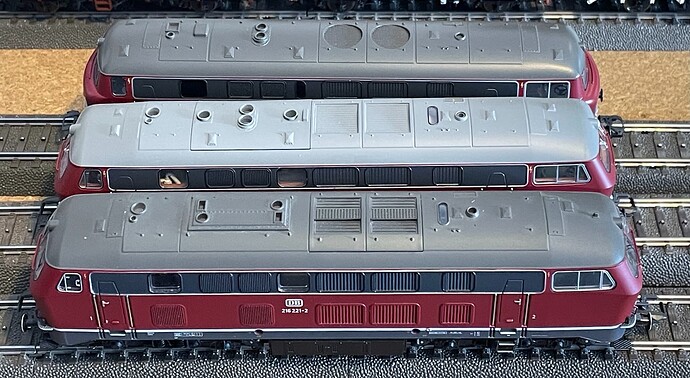 MK37740 V216 12