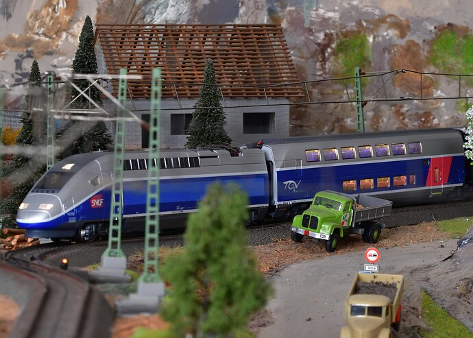 91 37793 SNCF TGV Euroduplex  03