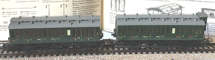 330 Abteilwagen