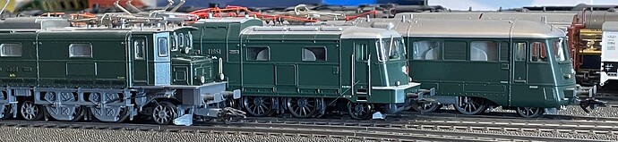 MK38590 Ae8-14 51