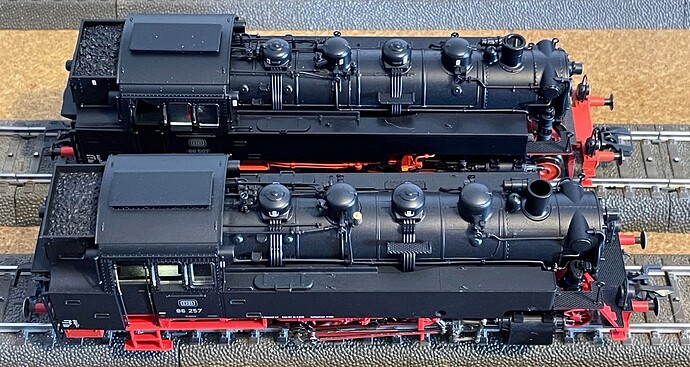 MK37086 BR86 Roco 05