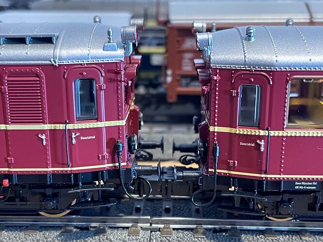 MK39583 ET85 25