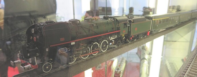 Orléans 2024 - Märklin 141 R 1244 27-09-2024 Photo Bertrand V