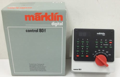 Centrale digitale Marklin Contol 80f.jpg