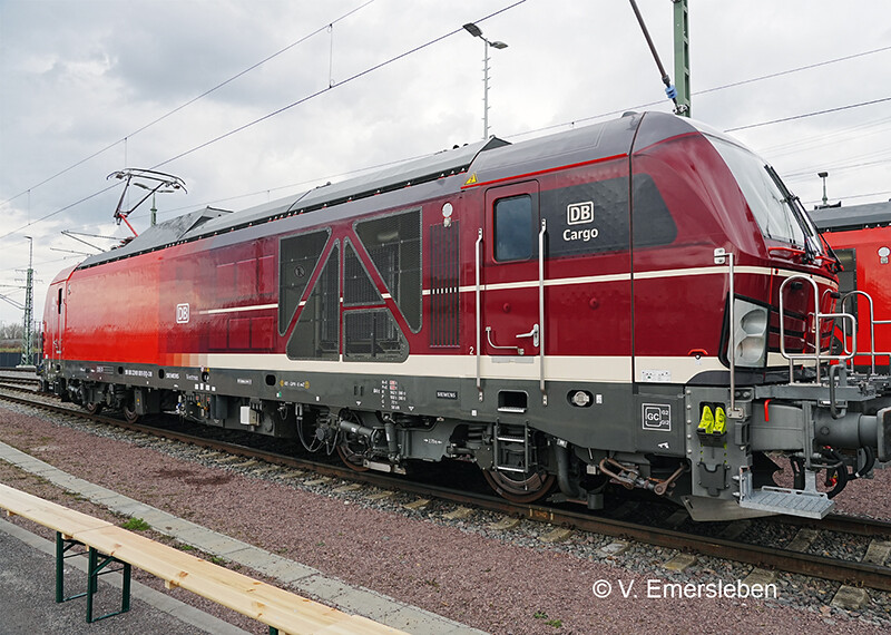 Locomotive bimode série 249